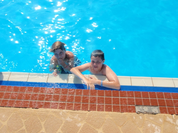 Village Camps International Summer Camp Ard&egrave;che, France 2019-07-26 https://www.villagecamps.com/journals_admin/images/255-10-July 11 04420110711.jpg